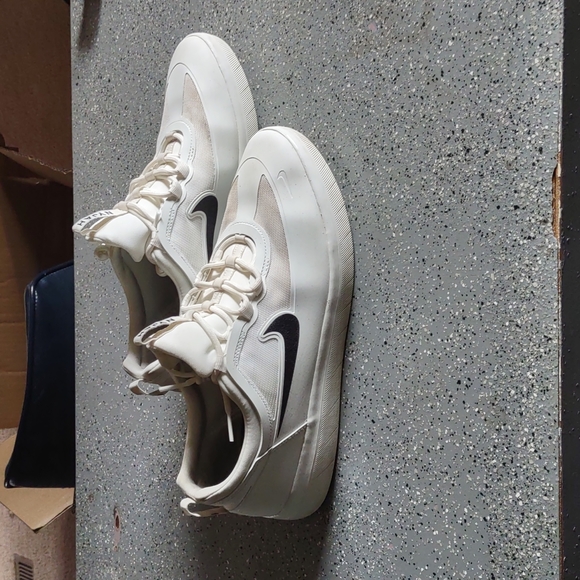 Nike SB Nyjah Free 2 - Picture 4 of 8